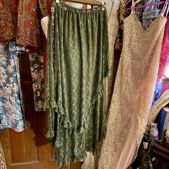 ~ Chemise en dentelle ~ LacyTarragon Maxi - Picture 4 of 11